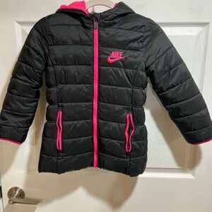 Nike Kids Puffer Jacket in Black and Pink Girls size 6x